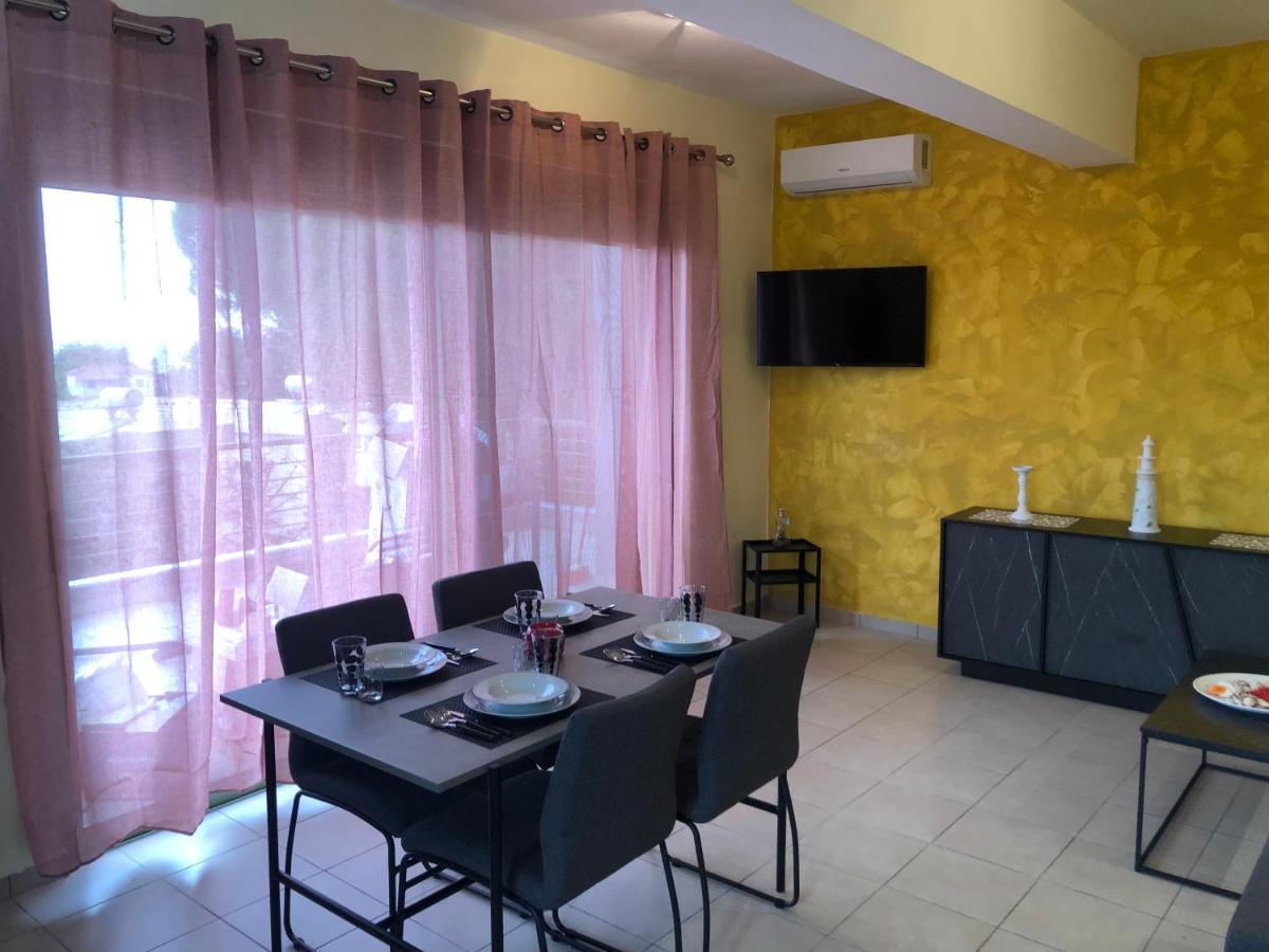 Kakovatos - Luxury Sea View Apartment “Theodora” 54M2. Bagian luar foto