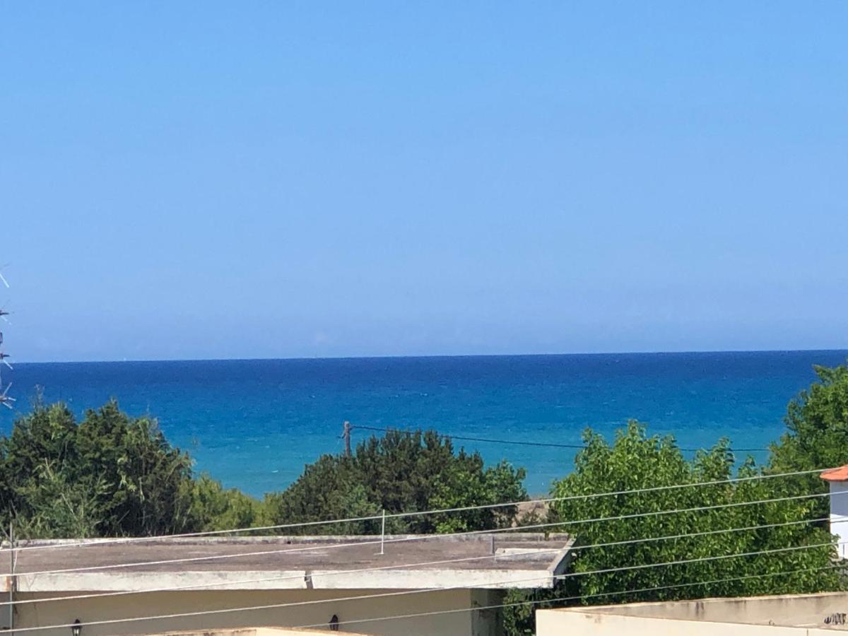 Kakovatos - Luxury Sea View Apartment “Theodora” 54M2. Bagian luar foto